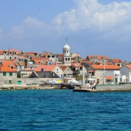 Vacation House Ante * Prvic Sepurine