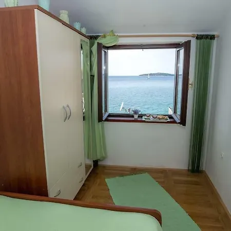 Vacation House Ante *