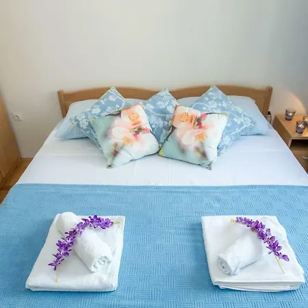 Holiday home Vacation House Ante *
