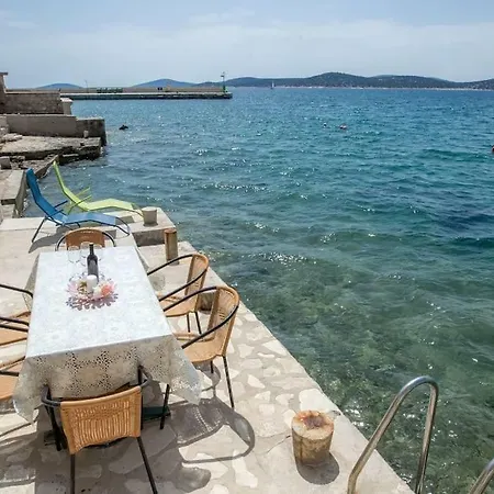 Vacation House Ante
